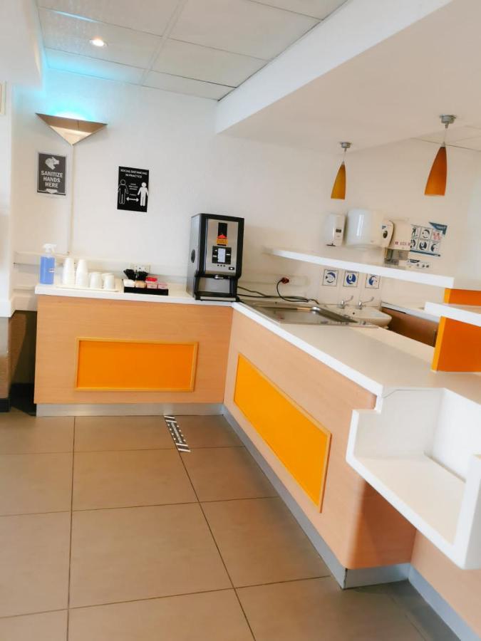 Ecomotel Grayston Previously Known As Sun1 Wynberg Johannesbourg Extérieur photo
